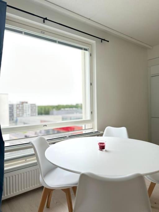 Huoneisto Juna Aseman Vieressae Apartment Vantaa Exterior photo